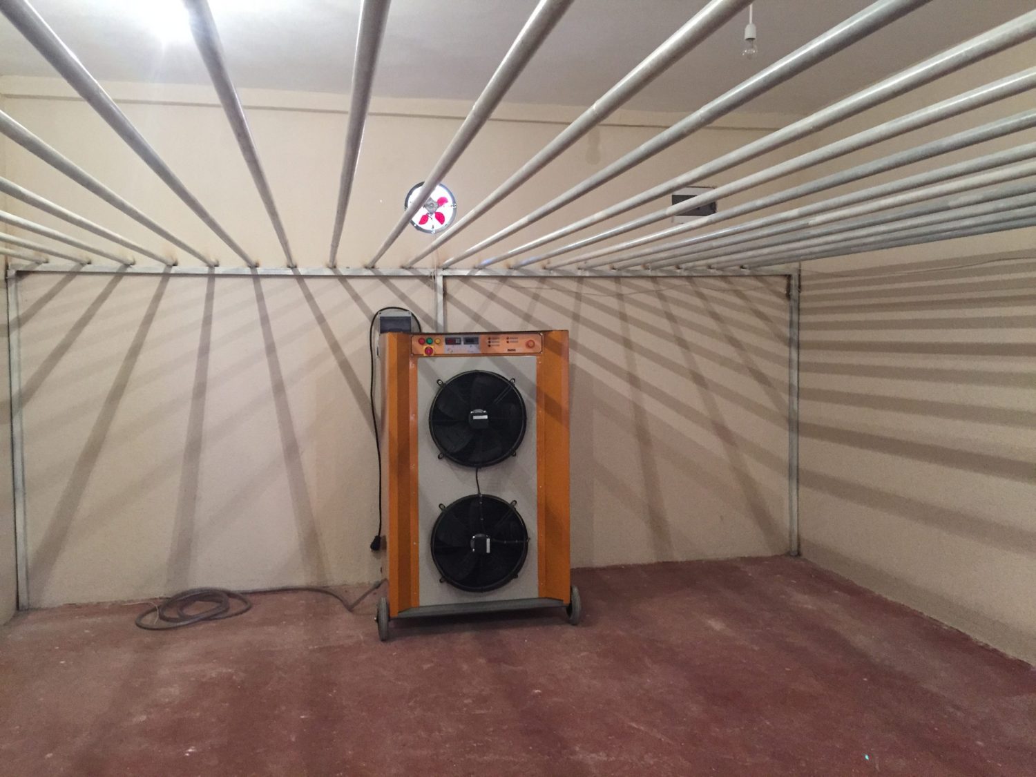 Halı Kurutma Makinesi https://www.pakmakina.com/hali-kurutma-makinasi-fiyatlari